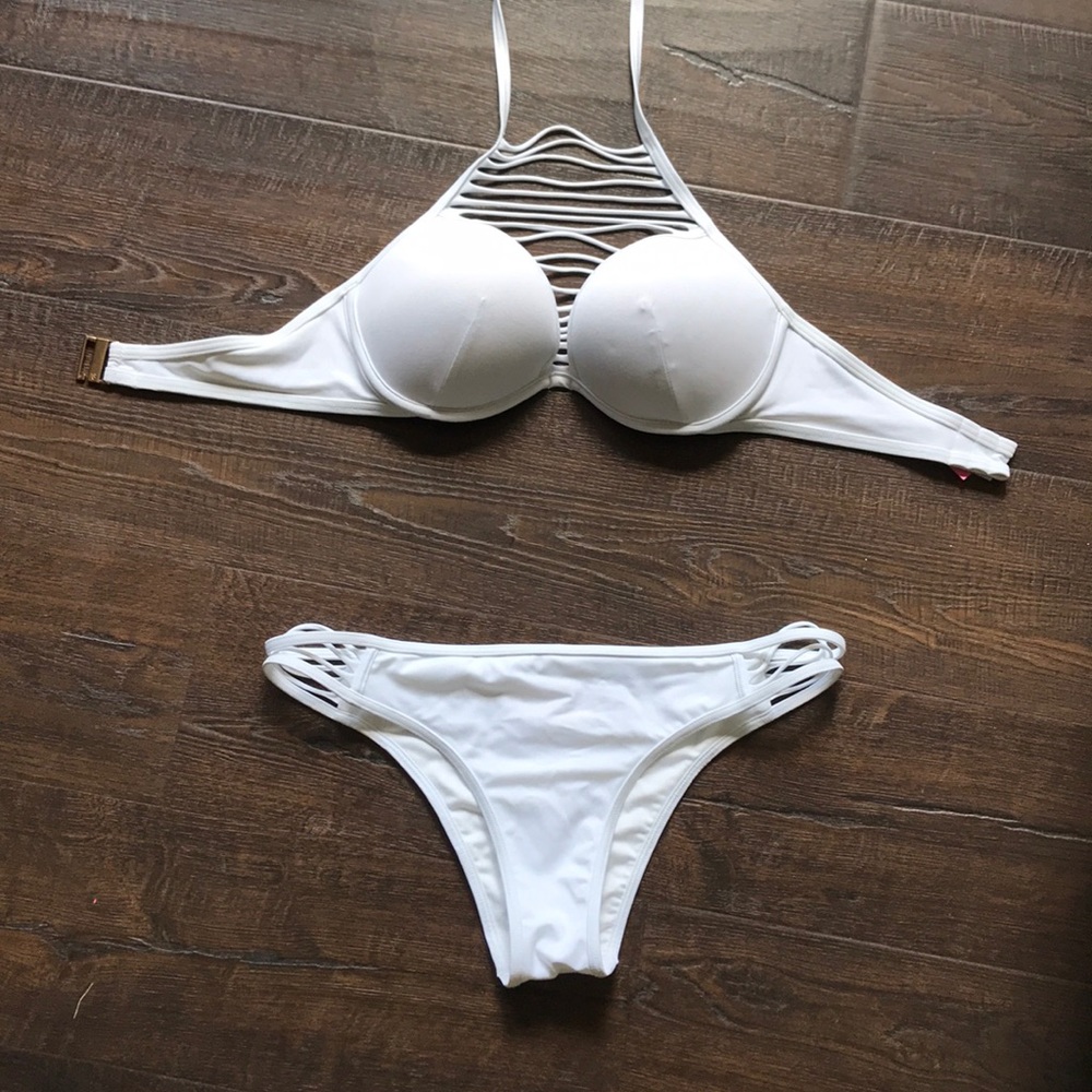 Victoria’s Secret Bikini
